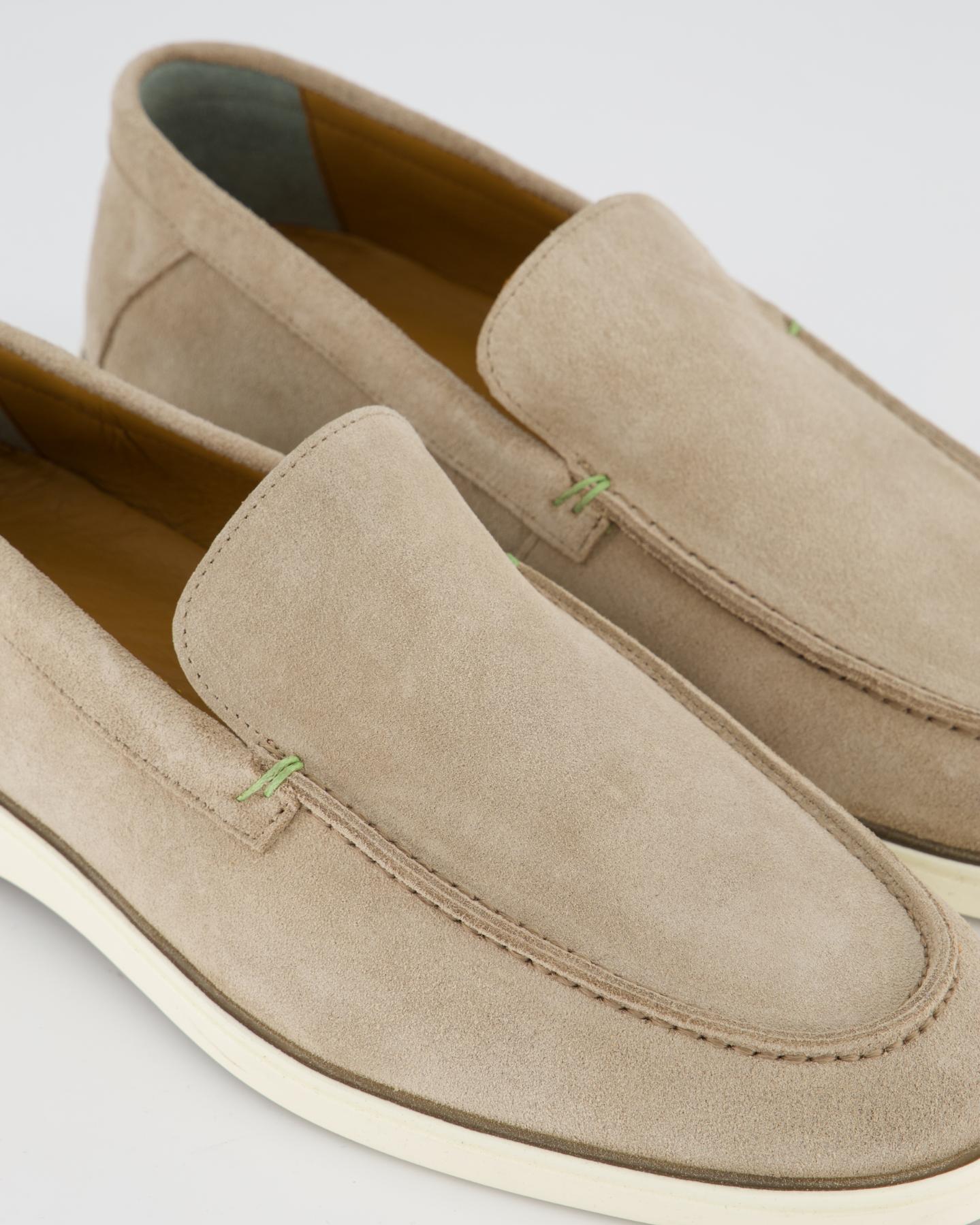Nivaro – Beige Loafer